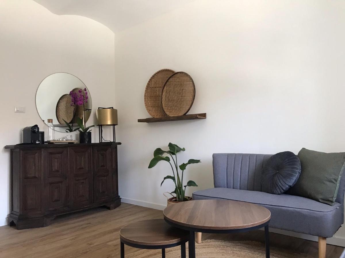Sotto La Vigna Charm Stay Adults Only Vacation Suite Montegrosso dʼAsti Eksteriør bilde